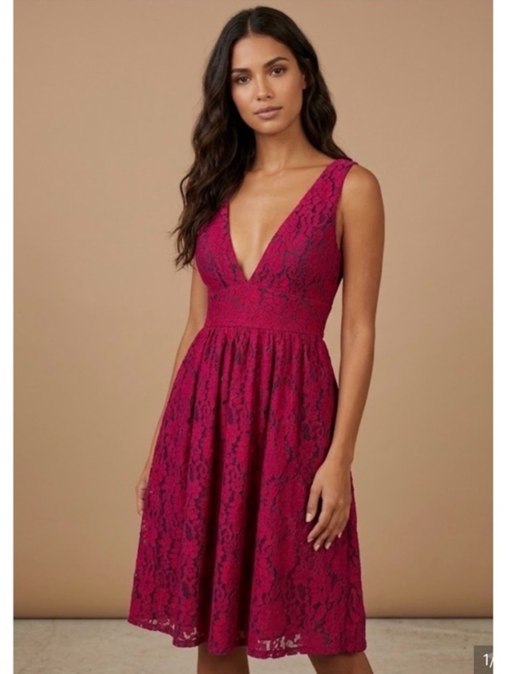NWT Lulus Women's Sleeveless Deep V Lace Cocktail Dress in Fuchsia